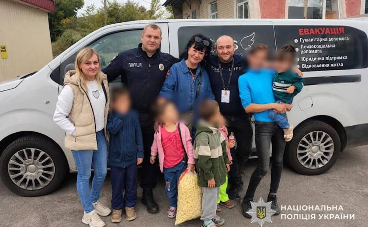 Из Марганца эвакуировали мать с пятью детьми из-за обстрелов и домашнего насилия
